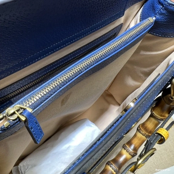 Hyper Peter bag Diana medium Gucci tote 0814